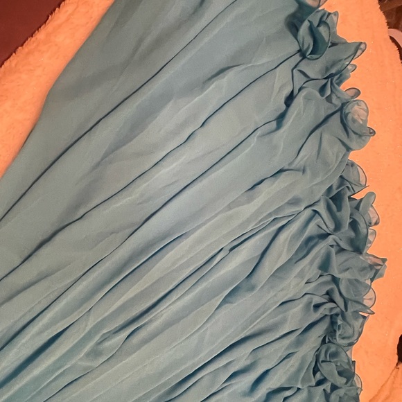 NWT ROYAL SMEELA full flowing skirt. - Picture 5 of 7